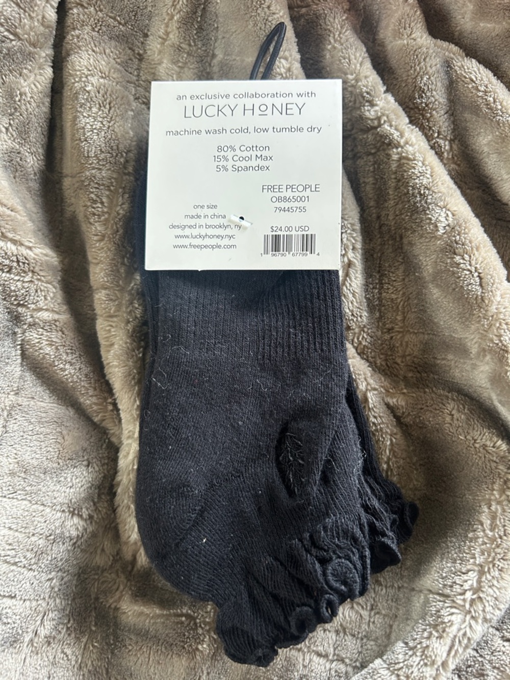 FP Movement Black Ruffle Socks - 2 Pack - Picture 2 of 2